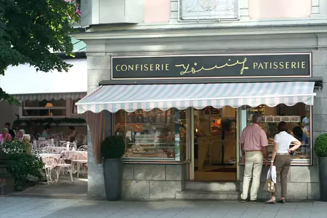 Café König - Baden-Baden, Schaufenster